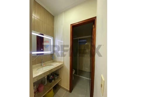 Moderna casa en venta