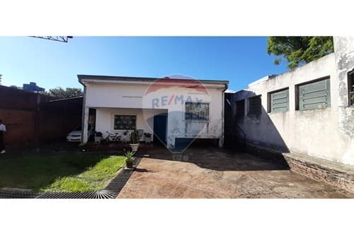 En Venta Salón comercial con Vivienda y Depósitos — foto 2