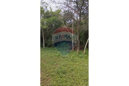 "Terreno Ideal en Itauguá, 3740 m²"