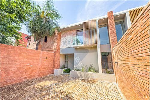 Duplex a estrenar zona conmebol — foto 1