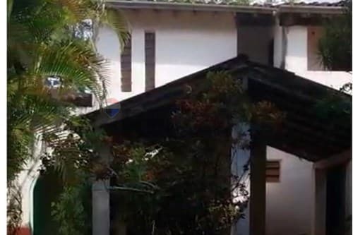 En Venta Terreno con Construcción a Refaccionar — foto 3