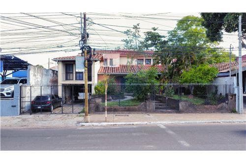Casa sobre av. España - zona club centenario — foto 5