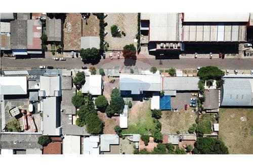 Edificio en Venta en Centro de Salto de Guairá — foto 3