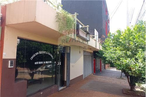 Oferta enta de casa en pleno centro de encarnacion — foto 4