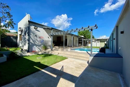 Casa amoblada a estrenar en San Bernardino — foto 5