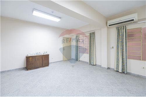 En venta - edificio en barrio catedral, foto 2