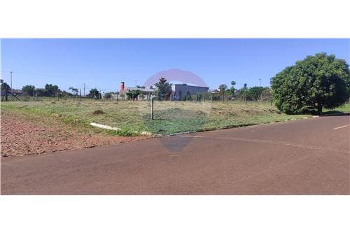 Terreno en esquina de 420 m2 en hohenau, foto 3