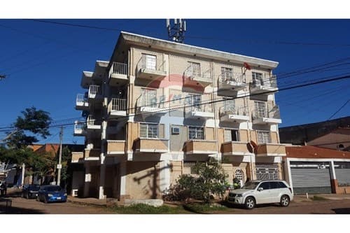 Vendo edificio + casa en fdo de la mora-z. Norte