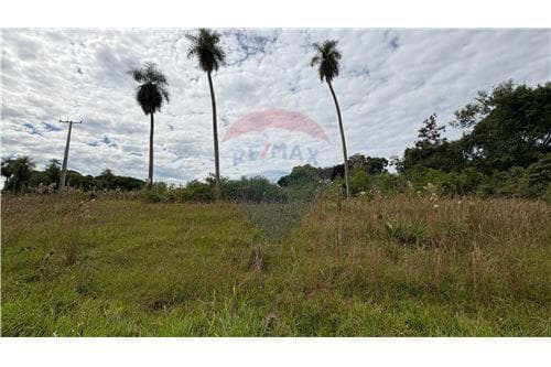 Se vende terreno 360m2 sobre Ruta Ita Itaugua