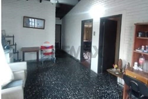 Casa con Potencial en el Corazón de Asunción — foto 5