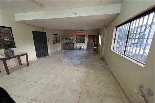 Gran deposito con oficina en San Lorenzo — foto 3
