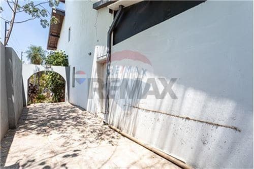 propiedad sobre Avda. Paseo del Yacht — foto 5