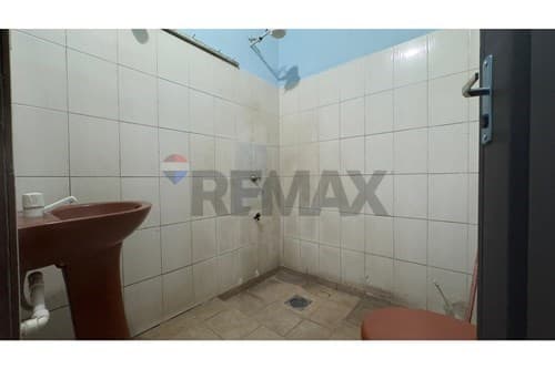 Propiedad con salones comerciales sobre ruta 1 — foto 3