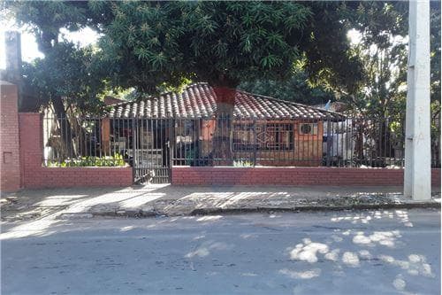 Casa a refaccionar, Luque centro, foto 2
