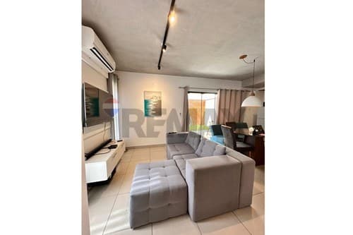 Casa en Venta – Barrio Jardines de Loma Merlo