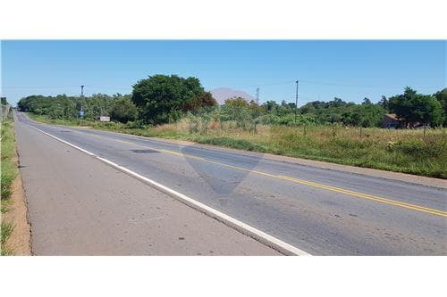 Terreno para inversión sobre acceso sur, foto 4