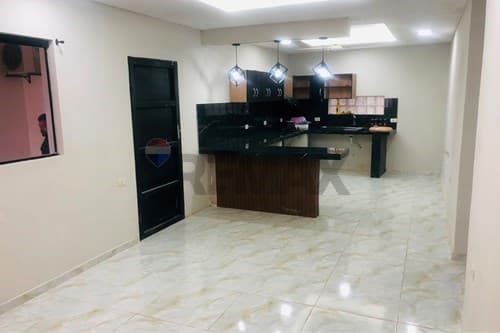 "Moderna Casa en Venta en Colonia Thompson, Ypané" — foto 2