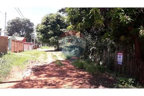 "Terreno Ideal en Capiatá: 1485 m² en Ybyraro"