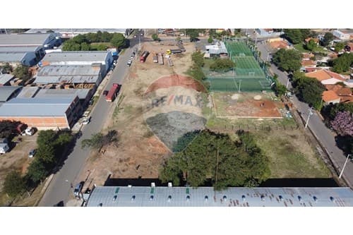 Terreno en loma pytá — foto 2