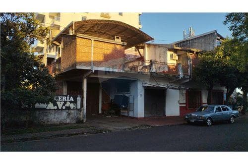 de Casa de plantas con local Comercial — foto 4