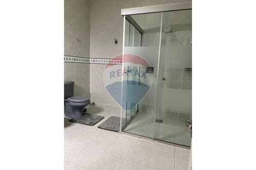 Vendo casa premium en Fdo de la Mora- Zona Sur