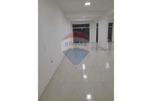 Amplio salon comercial-San Lorenzo — foto 5
