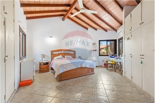 Gran Residencia a la Venta - Zona Laguna Grande