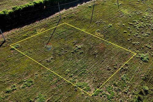 Terreno km 14 996 m² sobre rio acaray
