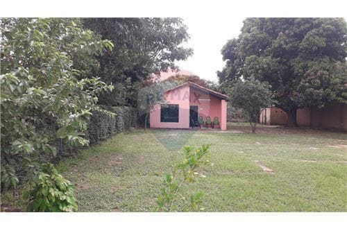 Vendo Hermosa Casa en Ayolas