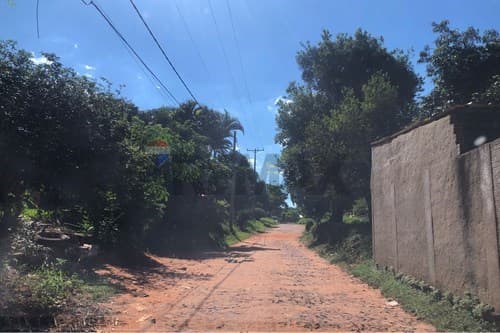 Vendo Terreno con construcción