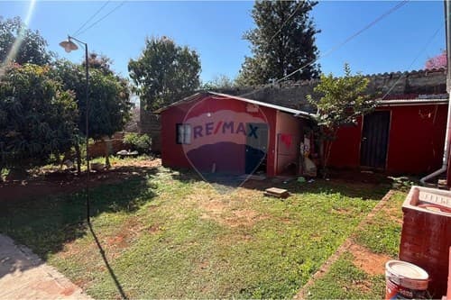 En venta propiedad con 6 salones comerciales — foto 3
