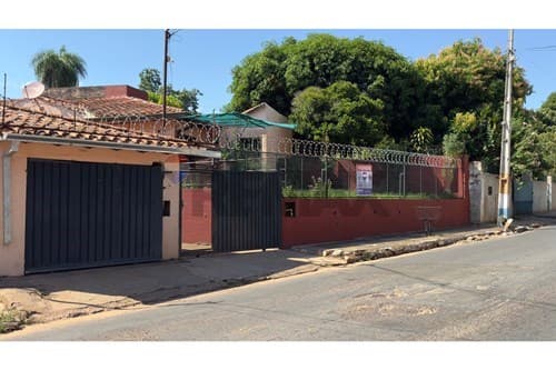 Venta casa en San Lorenzo 375m²