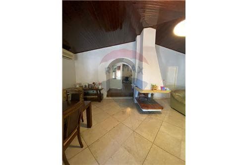 Amplia casa en bo nazareth — foto 2