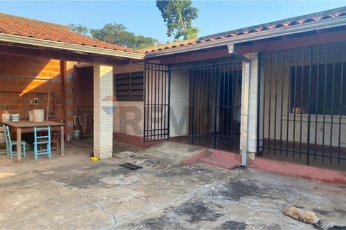 Casa con amplio patio en Luque - laurelty — foto 3