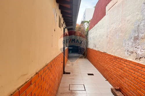 Casa en barrio Herrera Asunción — foto 3