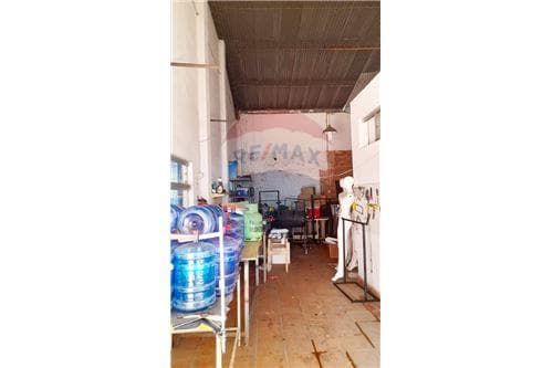 Amplia Propiedad Comercial Zona Hiprodomo — foto 4