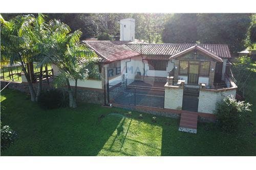 Hermosa casa quinta - atyra compañia cabañas — foto 5