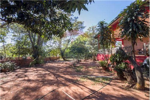 🏡 𝗔𝗠𝗣𝗟𝗜𝗔 𝗥𝗘𝗦𝗜𝗗𝗘𝗡𝗖𝗜𝗔 𝗗𝗘 𝟭.𝟲𝟱𝟮 𝗠² 𝗘𝗡 𝗡𝗨𝗘𝗩𝗔 𝗖𝗢𝗟𝗢𝗠𝗕𝗜𝗔 🌿, foto 1