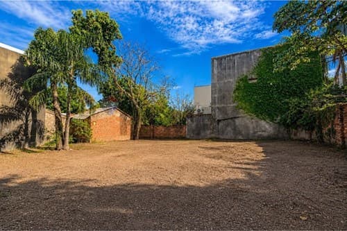 Propiedad comercial en el centro de encarnacion, foto 2