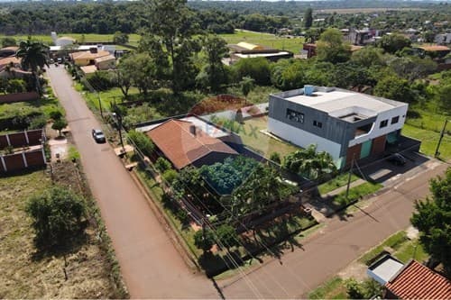 Residencia en venta barrio fatima encarnacion