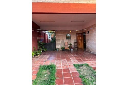Casa de 2 pisos - Fndo de la Mora Zona Norte, foto 3