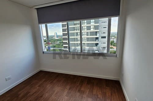 SkyTower - Sta. Teresa - La Galeria — foto 2