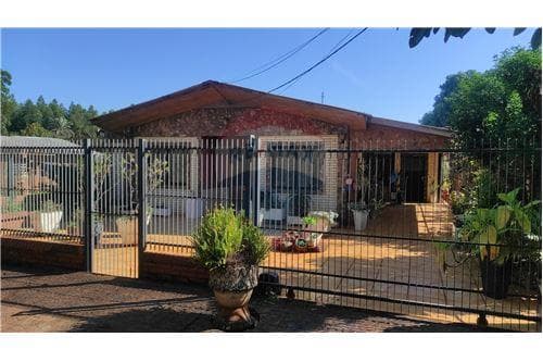 Casa en Barrio Universitario de Hohenau — foto 3