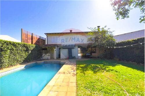 Importante propiedad a la venta, 600m2 a precio de terreno, barrio Los Laureles de Asunción — foto 3