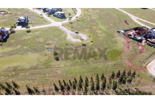 Terreno en Costa del Lago Hernandarias — foto 2
