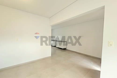 Duplex de 1 planta en Luque, zona ykua dure — foto 5