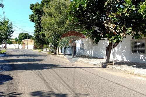 En venta propiedad con 11% de renta activa