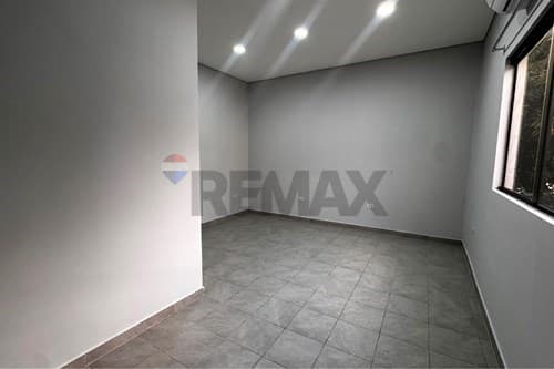 Duplex en Lambare, Barrio Santa Lucia, foto 3