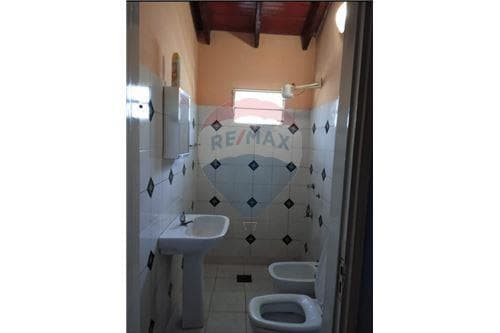 Hermosa Residencia en Venta en Carmen del Parana, foto 3