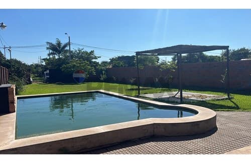 Quinta en Limpio con Piscina